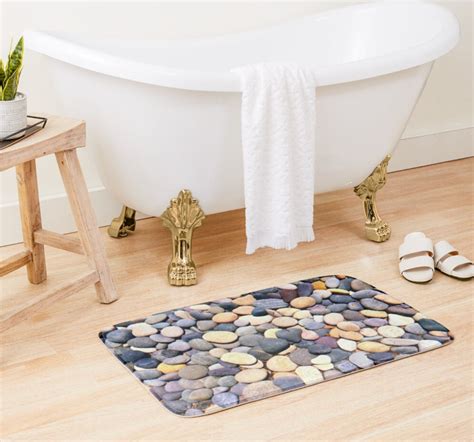 Witch stone bath mat